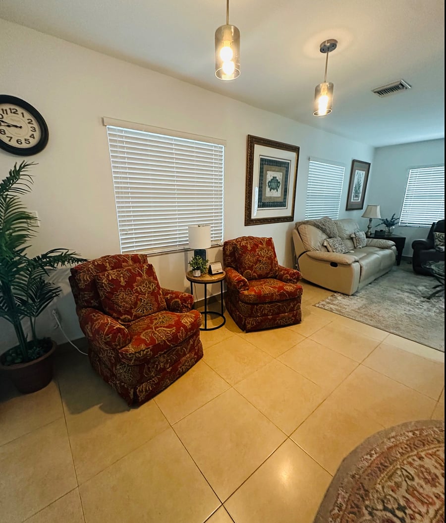 Furnished Finder property 532493_2 photo 9