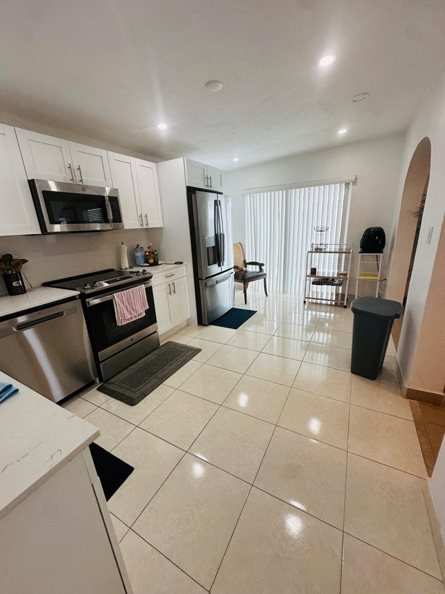 Furnished Finder property 532493_2 photo 6