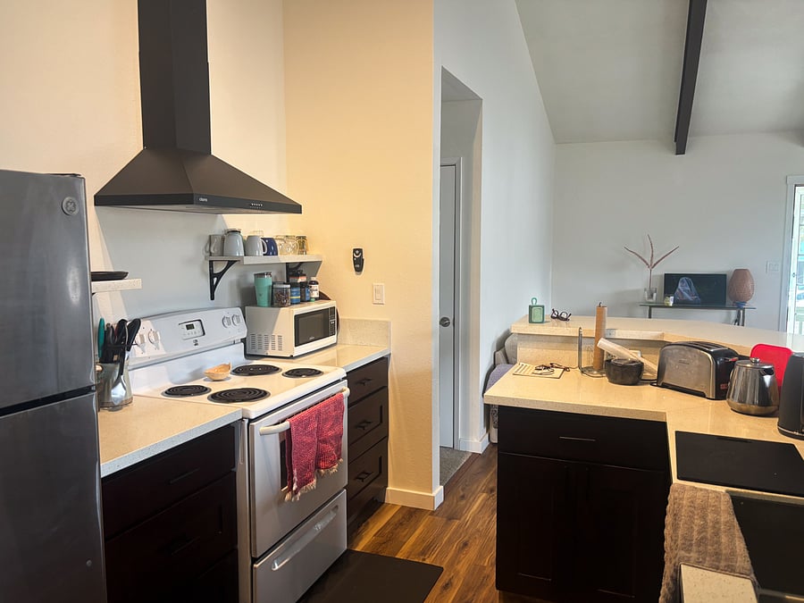Furnished Finder property 532537_1 photo 3