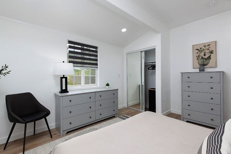 Furnished Finder property 532546_1 photo 30