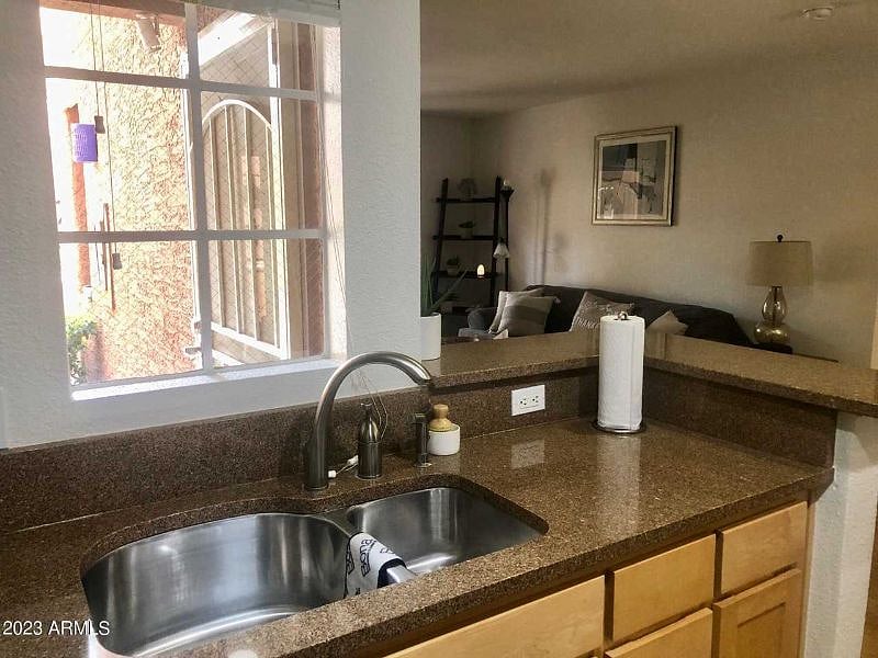 Furnished Finder property 532600_1 photo 5