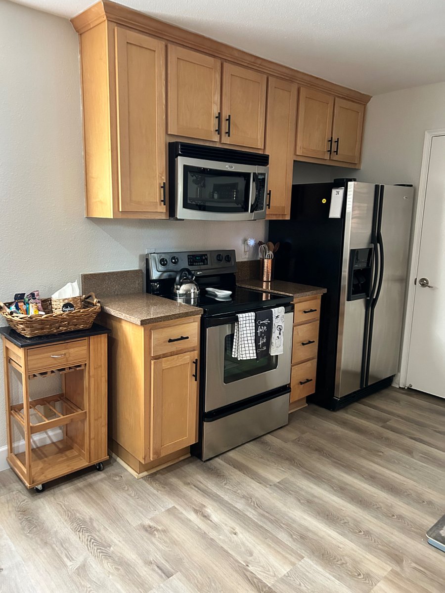 Furnished Finder property 532600_1 photo 8