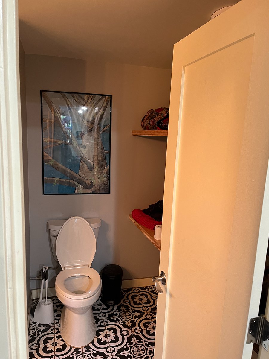 Furnished Finder property 532601_1 photo 8