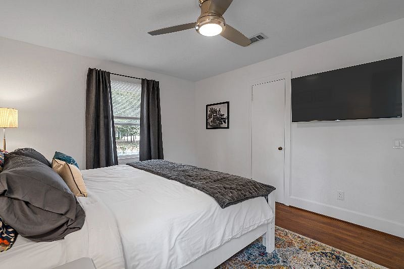Furnished Finder property 532614_1 photo 26