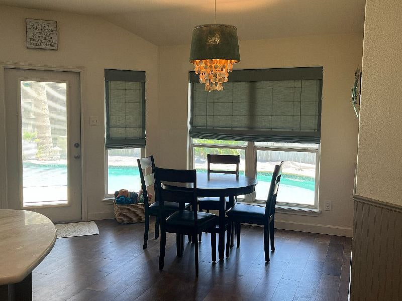 Furnished Finder property 532615_1 photo 11