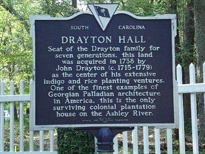 The property is located just 2 miles from two historic plantations full of Charleston history. Drayton Hall is a quick 5 minute drive from the property. 