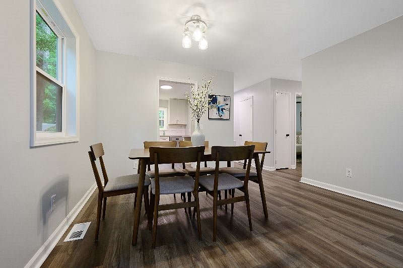Furnished Finder property 532747_1 photo 9