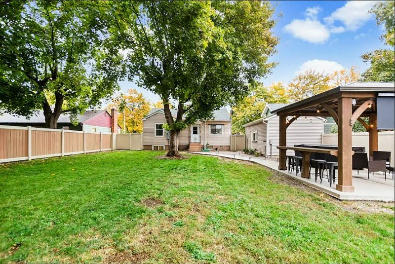 Furnished Finder property 532748_1 photo 10