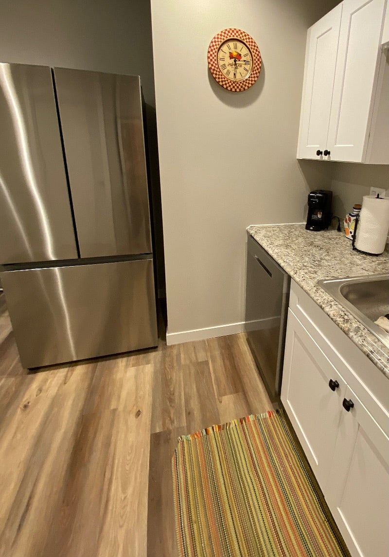 Full size fridge with ice maker. K cup single use coffee maker, mini blender. toaster, mixer and all kitchen cooking and eating utensils are stocked!