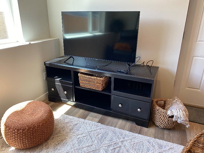 50 smart tv and split AC/heater