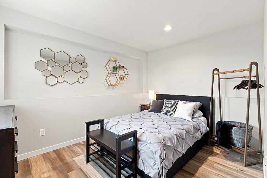 Full Size Bed 2nd Bedroom