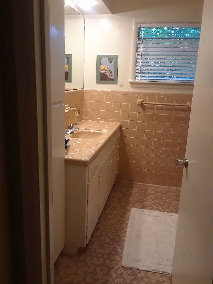 Furnished Finder property 532820_1 photo 4