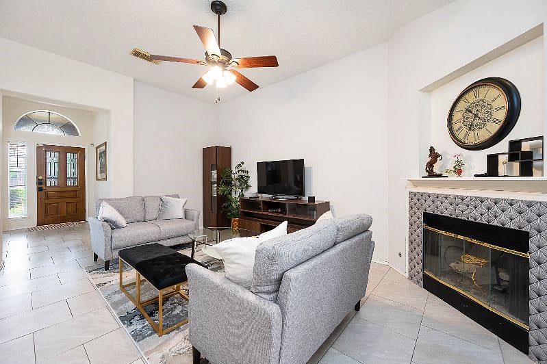 Furnished Finder property 532826_1 photo 8