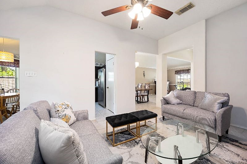 Furnished Finder property 532826_1 photo 10