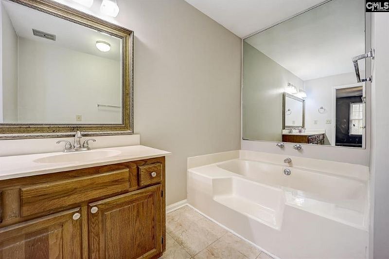Furnished Finder property 532946_1 photo 3
