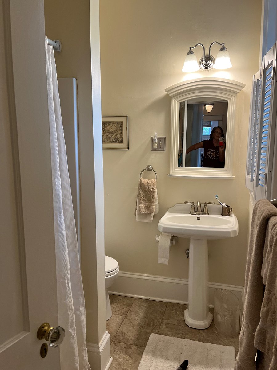 Furnished Finder property 532986_1 photo 15
