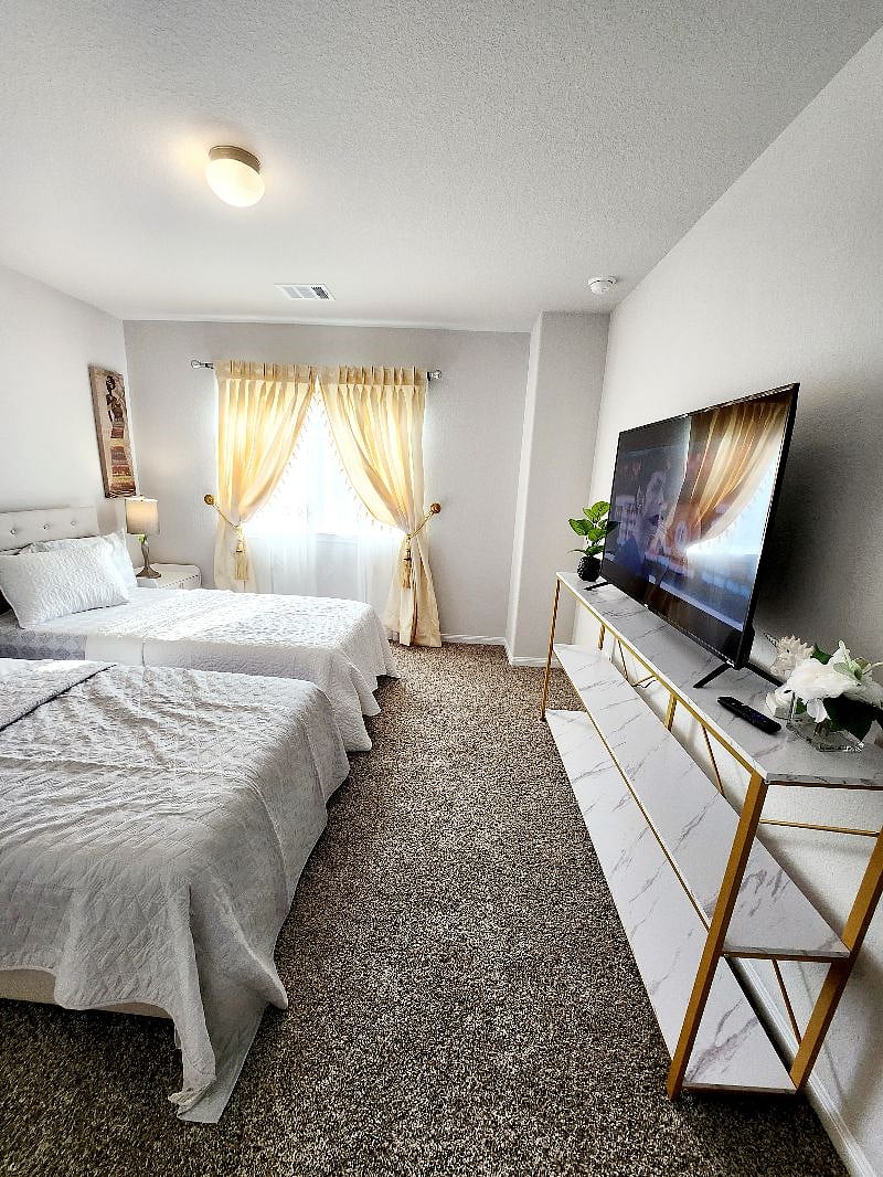Furnished Finder property 533002_1 photo 25