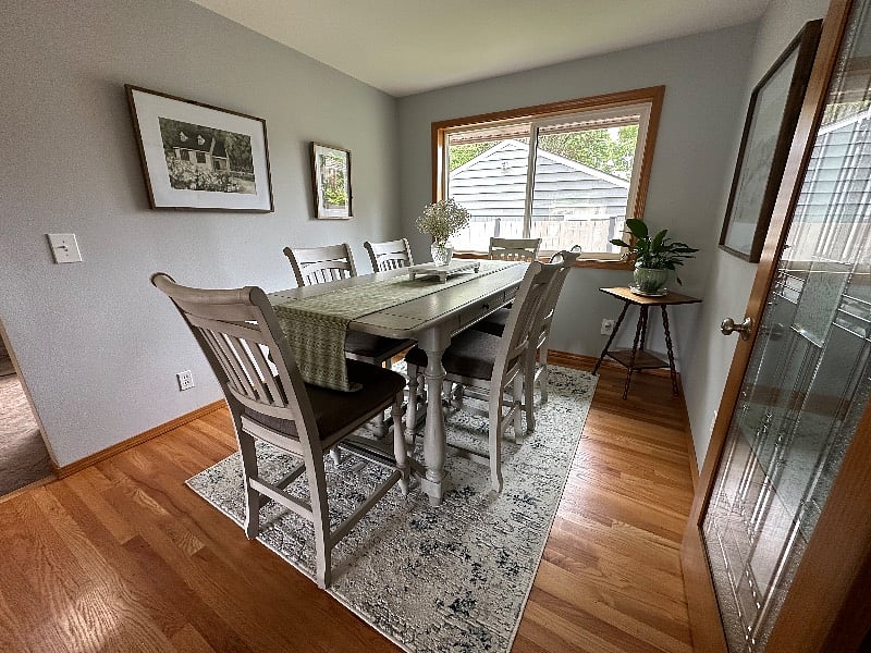 Furnished Finder property 533082_1 photo 3