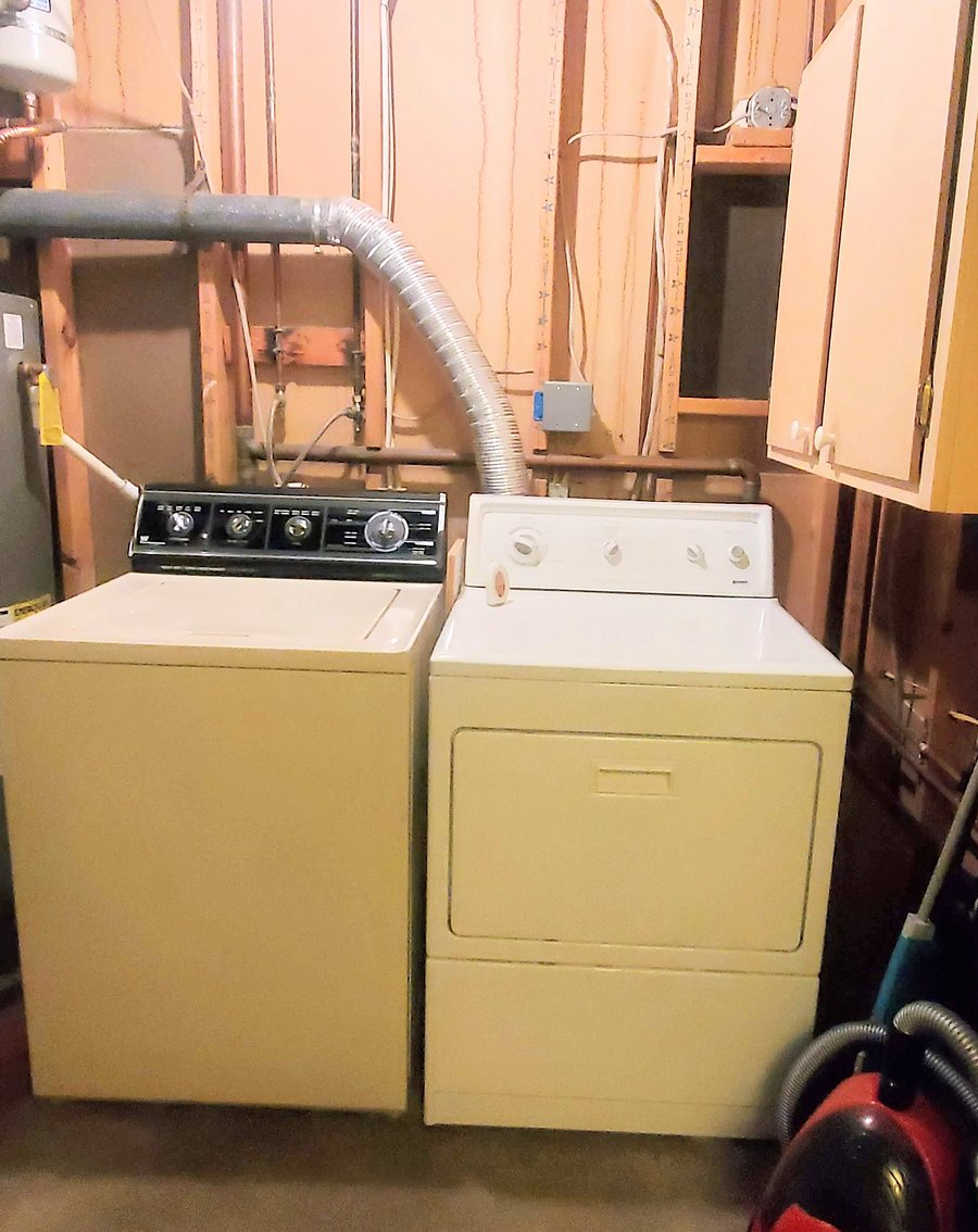 Washer/Dryer shared only with owner using them infrequently, without entering unit.