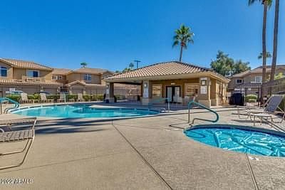 Pool, spa and clubhouse