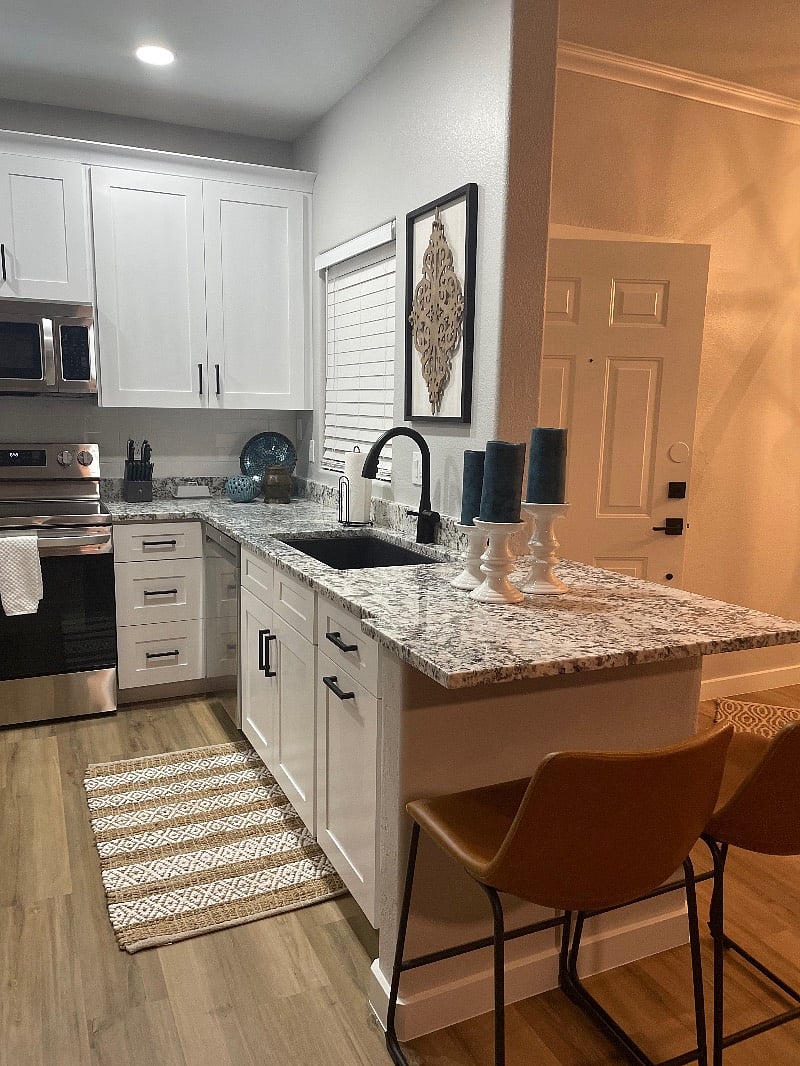 Furnished Finder property 533123_1 photo 4