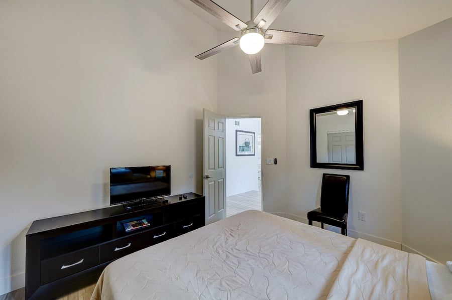 Furnished Finder property 533193_1 photo 33