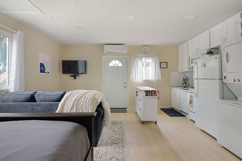 Furnished Finder property 533238_1 photo 12