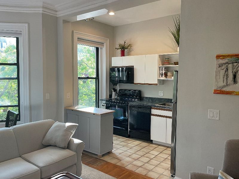 Open kitchen and island