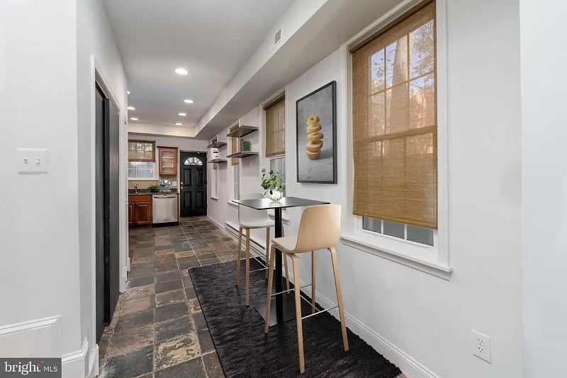 Furnished Finder property 533246_1 photo 3