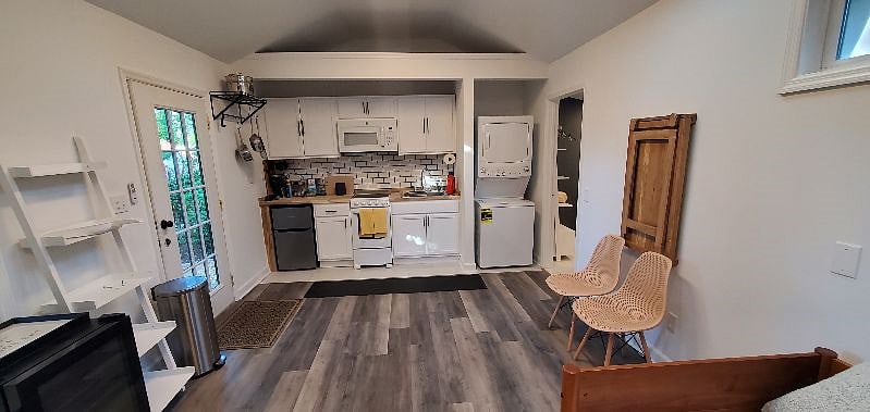 Furnished Finder property 533261_1 photo 5
