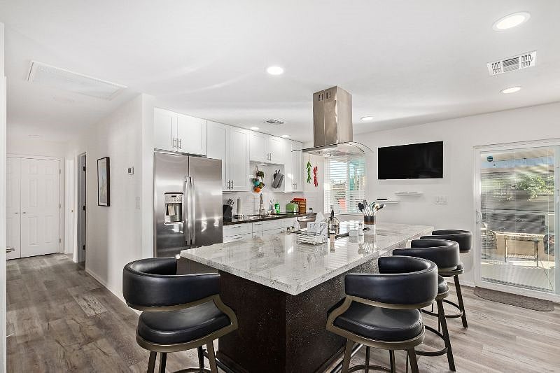 Furnished Finder property 533465_1 photo 3
