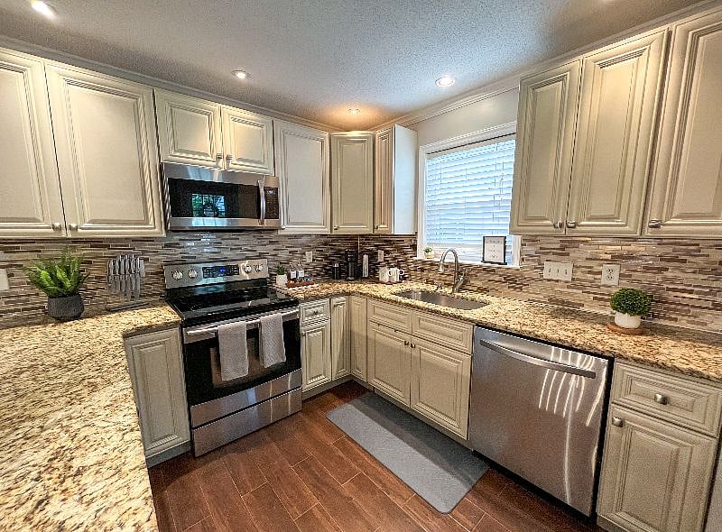 Furnished Finder property 533511_1 photo 9