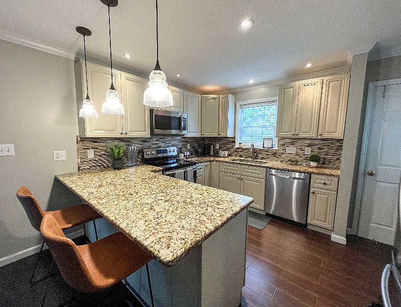 Furnished Finder property 533511_1 photo 14