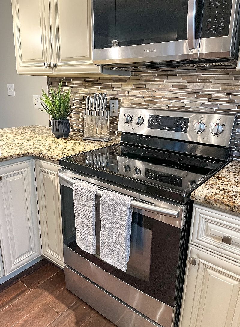 Furnished Finder property 533511_1 photo 28