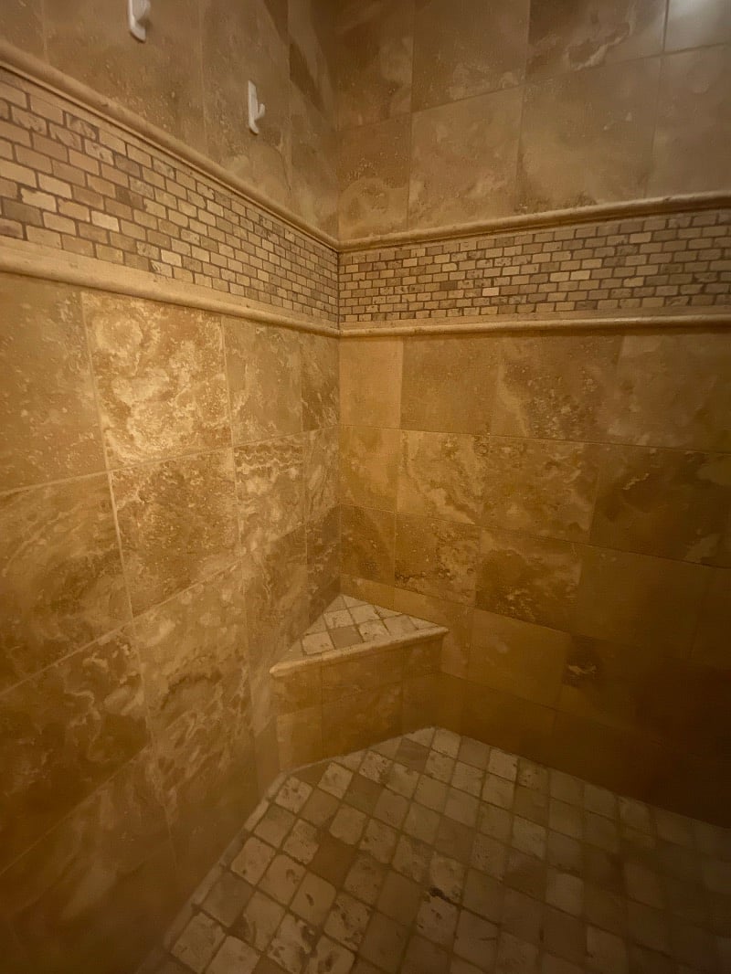 Entrance to shower in ensuite bathroom