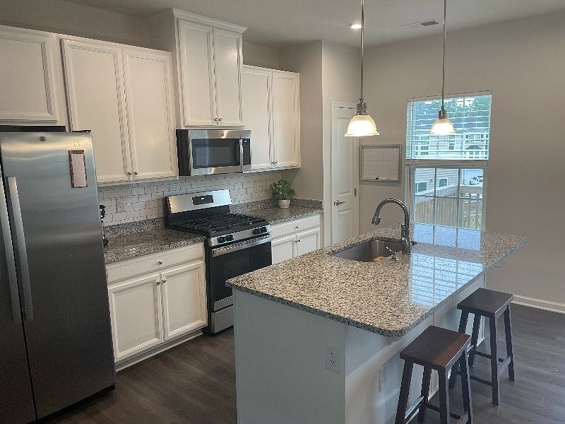 Furnished Finder property 533555_1 photo 6