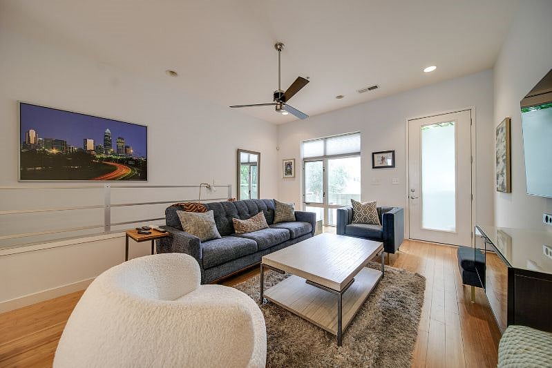 Furnished Finder property 533566_1 photo 8