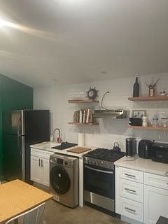 Furnished Finder property 533604_1 photo 3