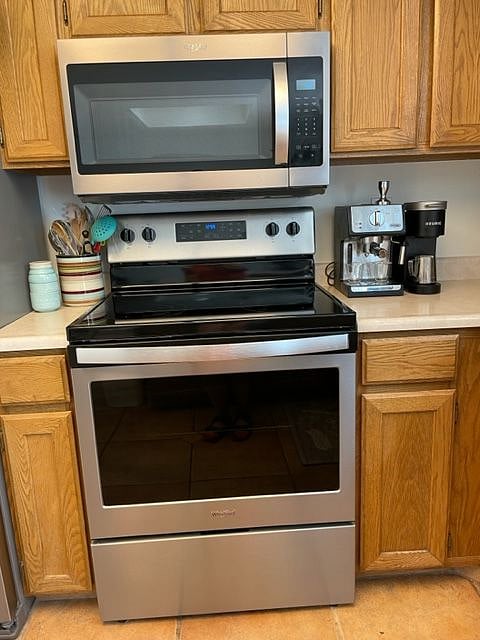 I have a keurig coffee maker, an espresso machine with frother, a coffee grinder, and a Chemex pour over coffee maker.