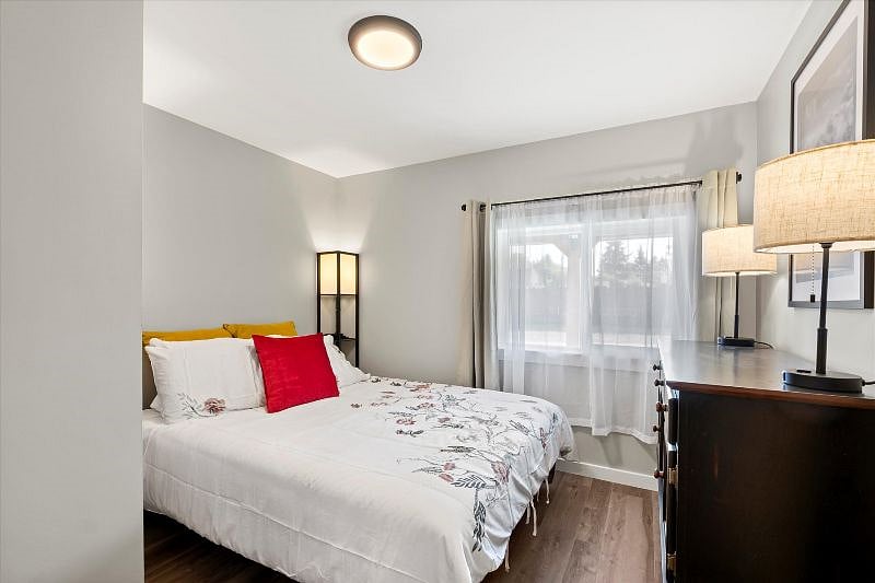 Furnished Finder property 533610_1 photo 13
