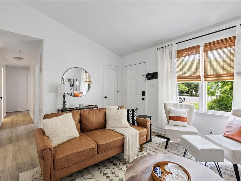 Furnished Finder property 533629_1 photo 3