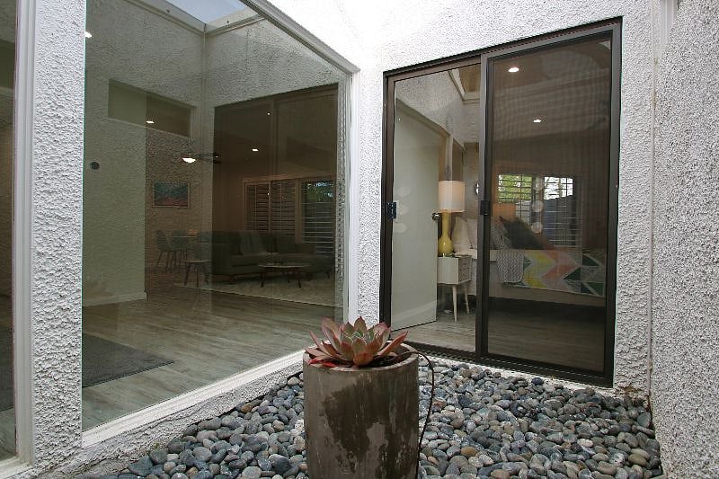 Furnished Finder property 533699_1 photo 26