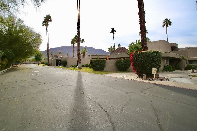 Furnished Finder property 533699_1 photo 35