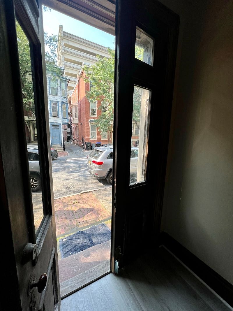 Street Exit 