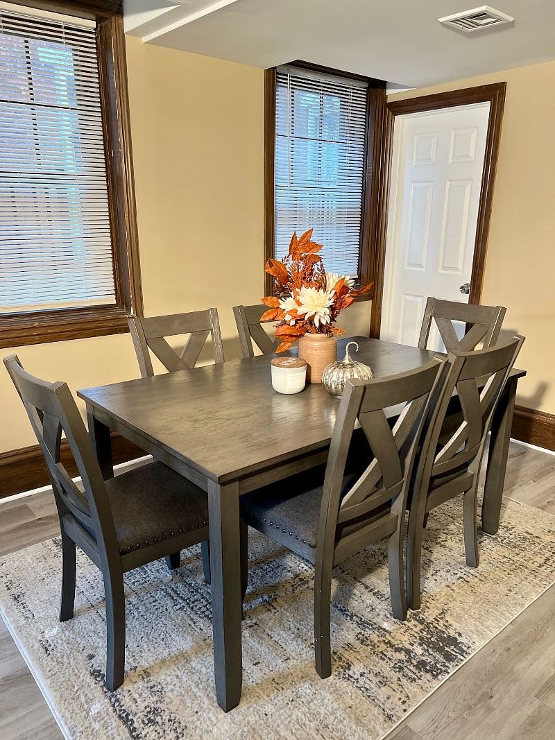 In Kitchen Dining Room