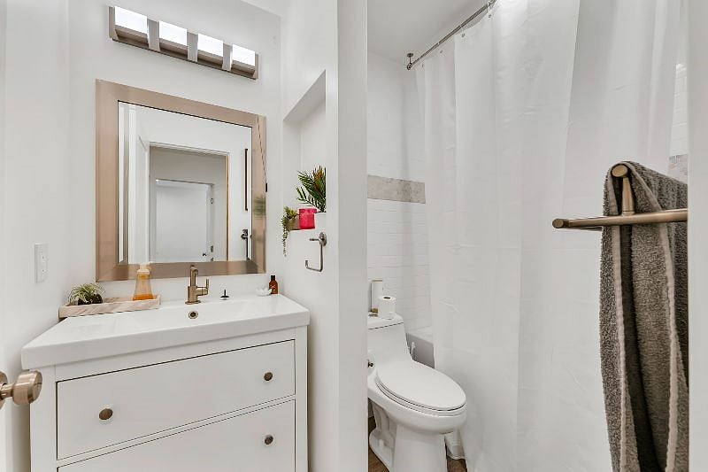 Bathroom 2K