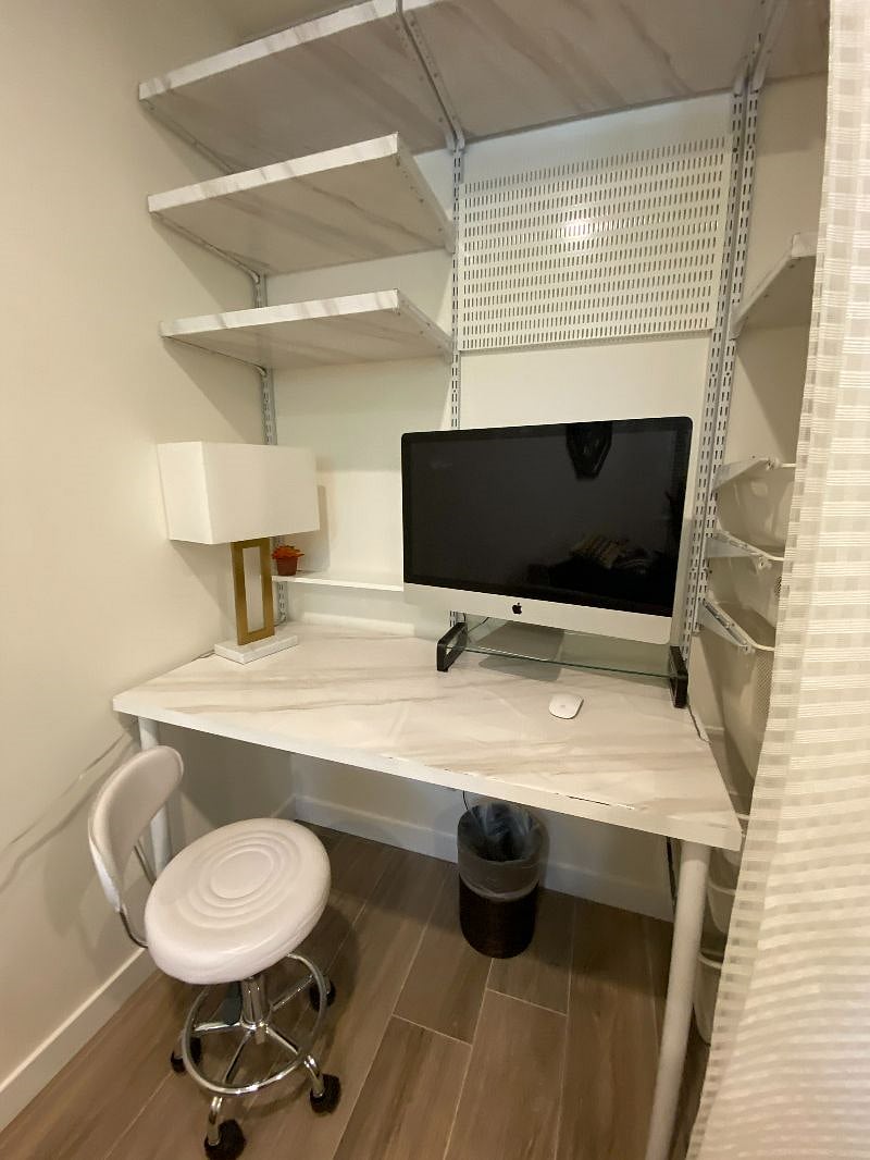 office/Closet bedroom 2