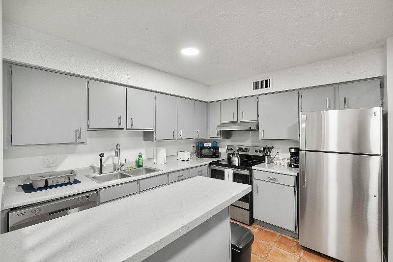 Furnished Finder property 533761_1 photo 7