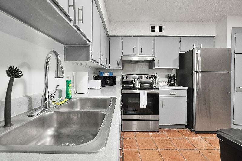 Furnished Finder property 533761_1 photo 8