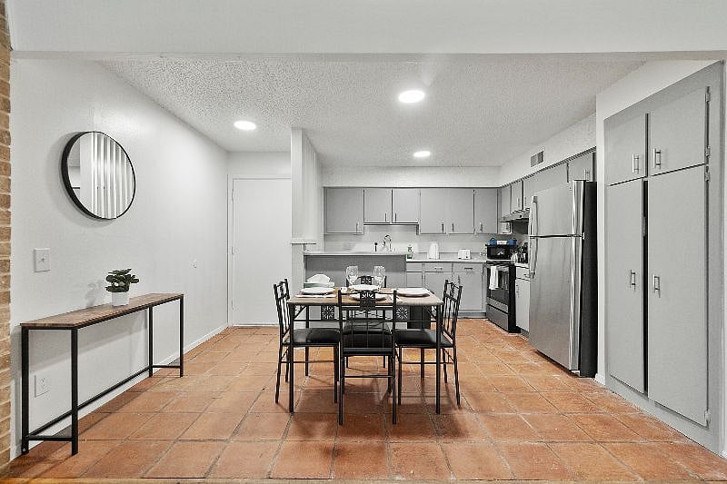 Furnished Finder property 533761_1 photo 12
